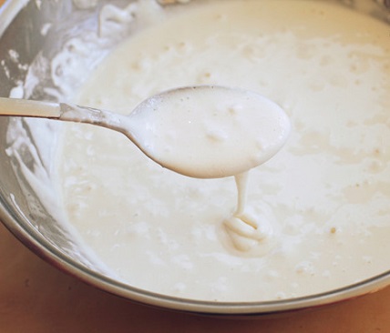 ủ bột bánh bò trong bao lâu